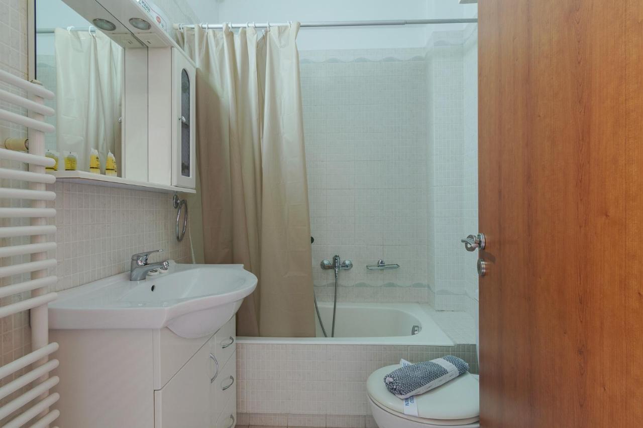 Comfort Apartment In Koukaki Athena Bagian luar foto