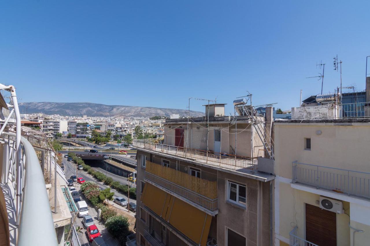 Comfort Apartment In Koukaki Athena Bagian luar foto